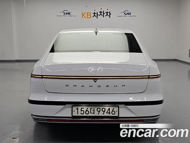 Hyundai Grandeur GN7 — Фото автомобиля 3