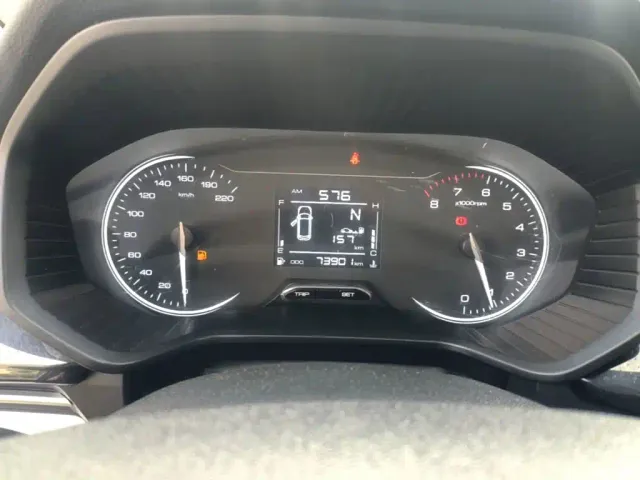 Wuling Jiachen — Фото автомобиля 11