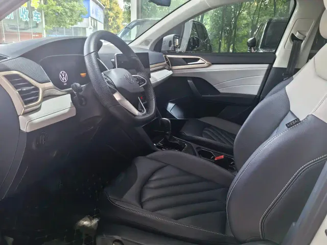 Volkswagen Tharu — Фото автомобиля 4