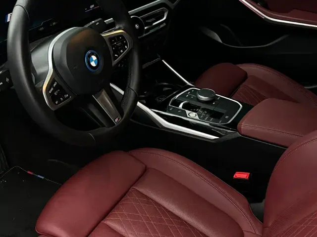 BMW i3 — Фото автомобиля 6
