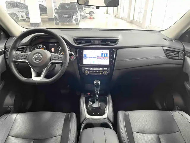 Nissan X-Trail — Фото автомобиля 8