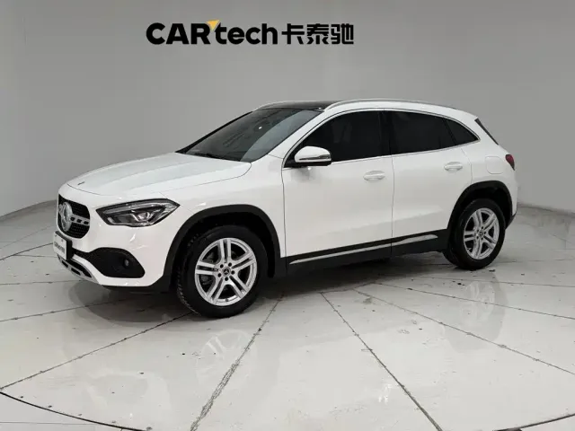 Фотография автомобиля — Mercedes-Benz GLA-Class