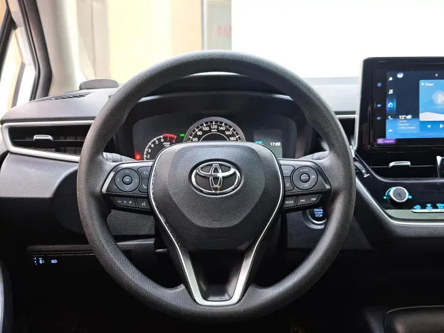 Toyota Corolla — Фото автомобиля 17