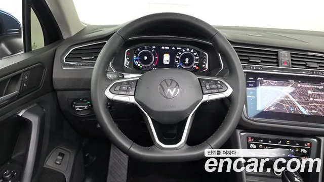 Volkswagen Tiguan — Фото автомобиля 18