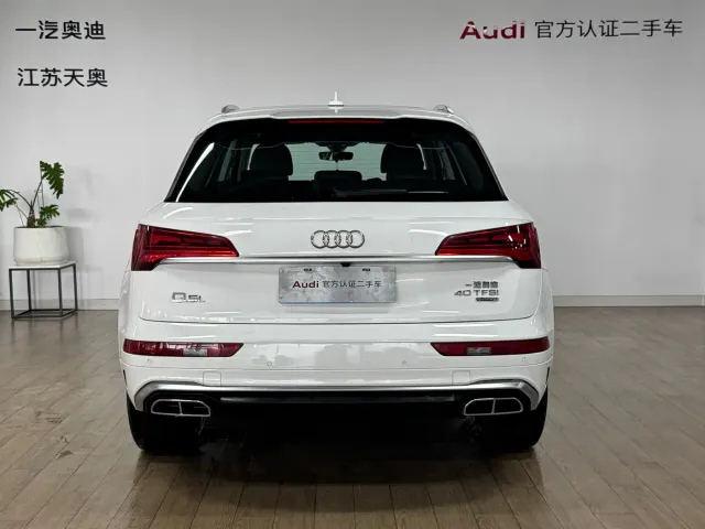 Audi Q5L — Фото автомобиля 5