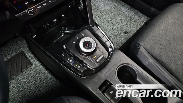 Kia Seltos New — Фото автомобиля 9
