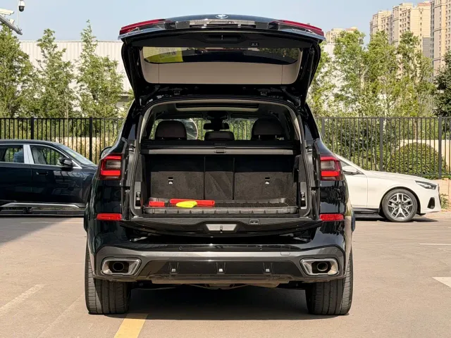 BMW X5 — Фото автомобиля 24