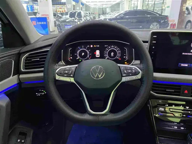 Volkswagen Tayron GTE Plug-in Hybrid — Фото автомобиля 11