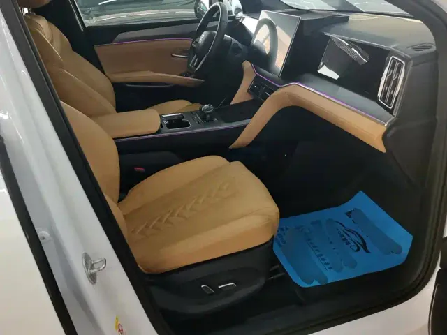 BYD Song L DM-i — Фото автомобиля 8