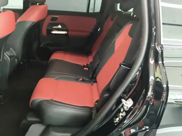 Mercedes-Benz GLB AMG — Фото автомобиля 16