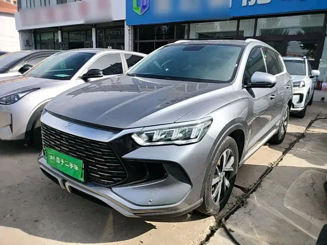Фотография автомобиля — BYD Song Pro