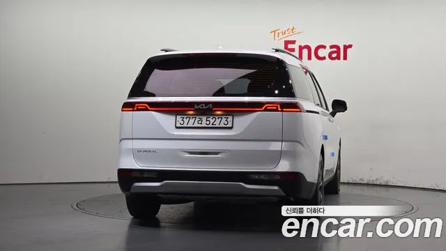 Kia Carnival 4th Gen — Фото автомобиля 4