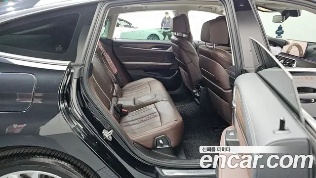 BMW Gran Turismo — Фото автомобиля 12