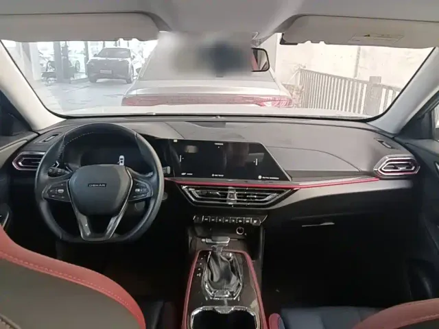 Changan Oushang X5 — Фото автомобиля 9