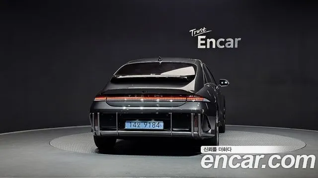 Hyundai Ioniq 6 — Фото автомобиля 4
