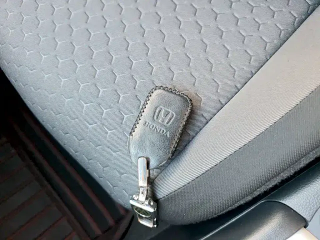 Honda Fit — Фото автомобиля 8