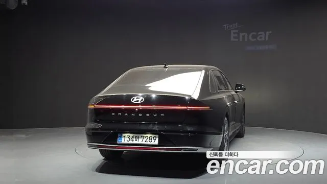 Hyundai Grandeur GN7 — Фото автомобиля 4