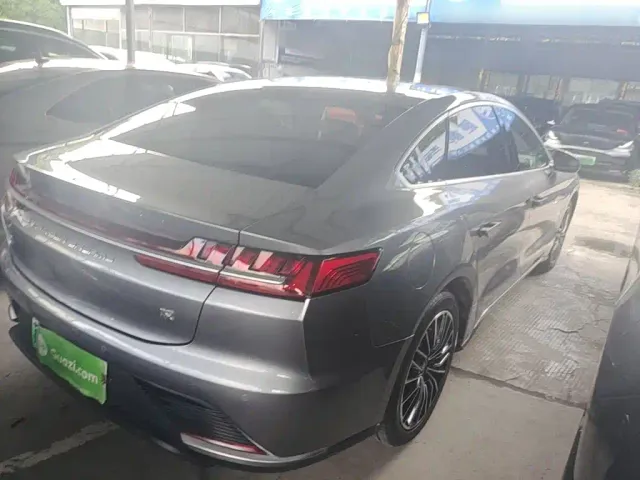 BYD Han — Фото автомобиля 6