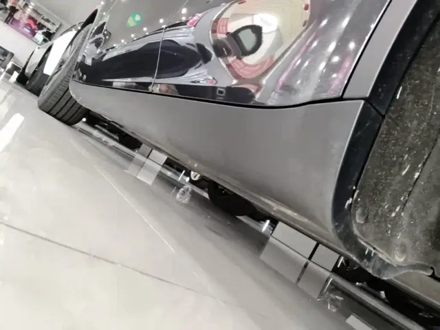 Tesla Model Y — Фото автомобиля 21