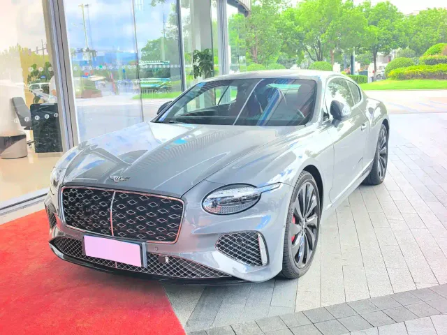 Фотография автомобиля — Bentley Continental Plug-in Hybrid