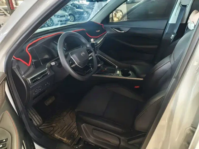 Changan CS35 Plus — Фото автомобиля 12