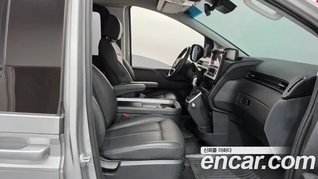 Hyundai Staria Staria L3.5 Карго 5 мест — Фото автомобиля 11