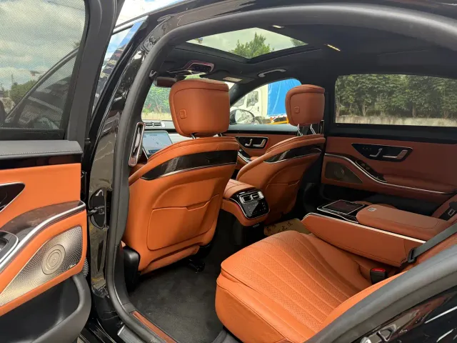 Mercedes-Benz S-Class — Фото автомобиля 7