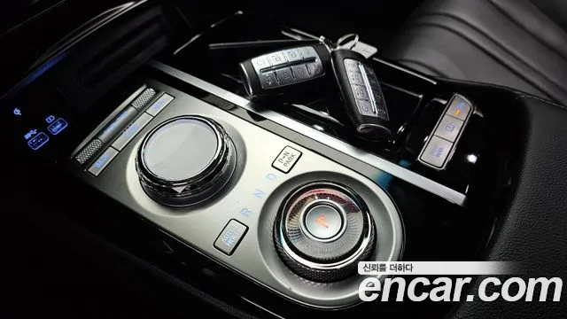 Genesis G80 Бензин 2.5 турбо AWD — Фото автомобиля 9