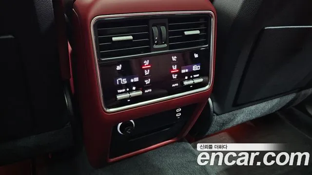 Porsche Cayenne PO536 — Фото автомобиля 30