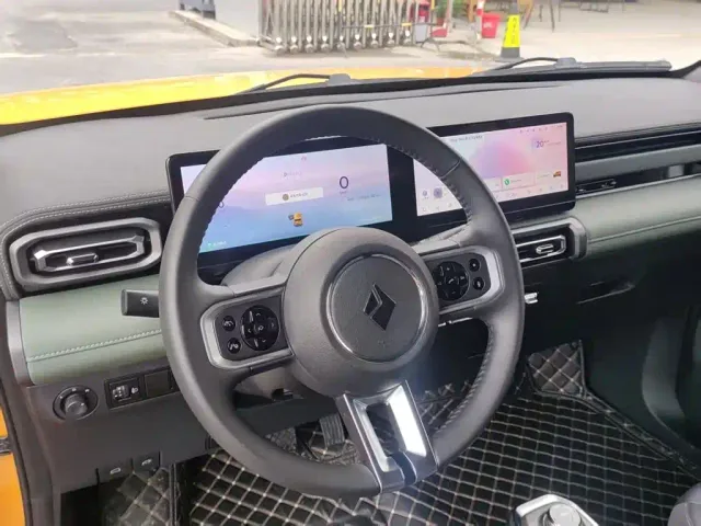 Baojun Yep — Фото автомобиля 5