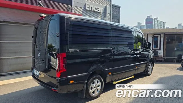 Mercedes-Benz Sprinter Sprinter 3.0 Дизель — Фото автомобиля 2