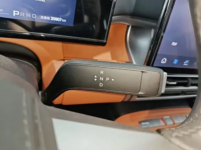 BYD FangChengBao Titanium 7 — Фото автомобиля 13