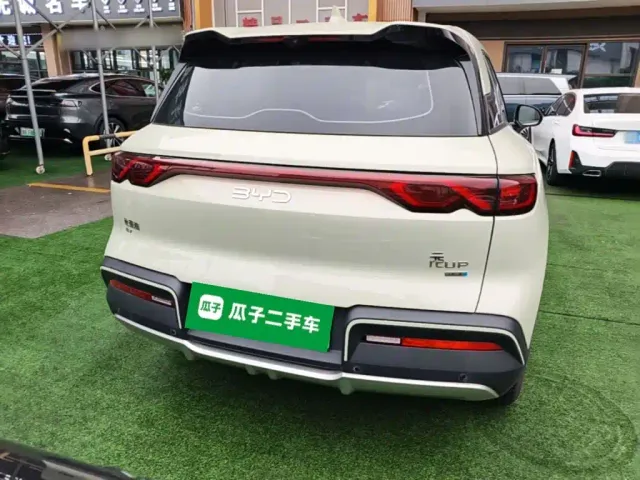 BYD Yuan UP — Фото автомобиля 5