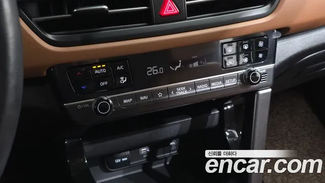 Kia Seltos New — Фото автомобиля 24