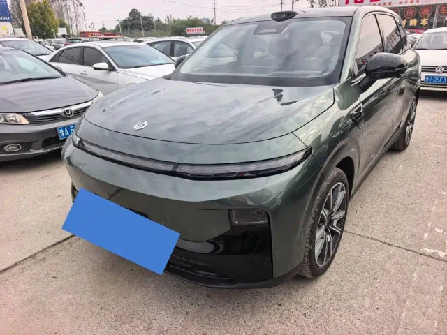 Фотография автомобиля — Leapmotor B10