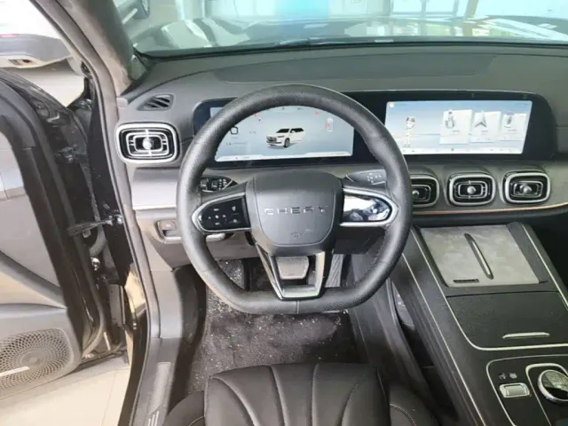 Chery Tiggo 9 — Фото автомобиля 10