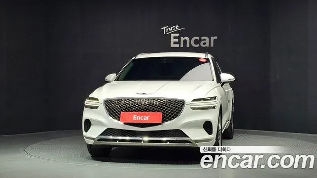 Genesis GV70 — Фото автомобиля 3