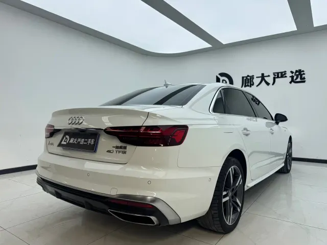 Audi A4L — Фото автомобиля 6