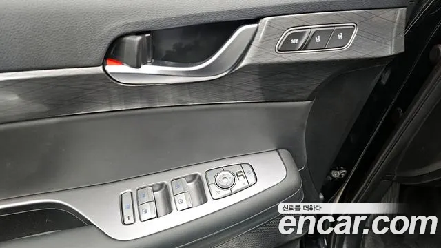Hyundai Palisade Palisade Дизель 2.2 2WD — Фото автомобиля 14