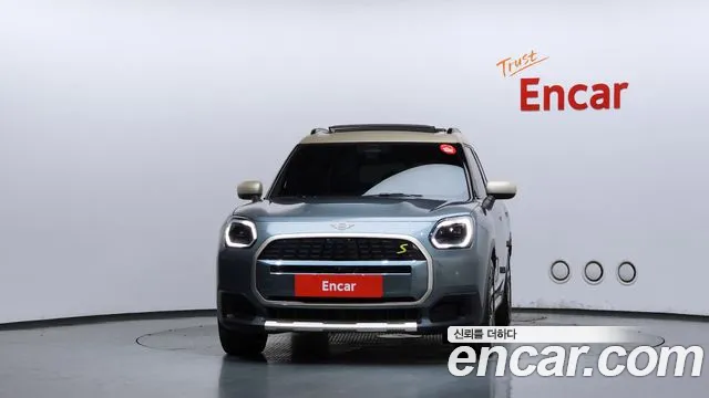 Mini Countryman — Фото автомобиля 3
