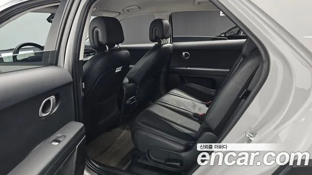 Hyundai Ioniq 5 — Фото автомобиля 12