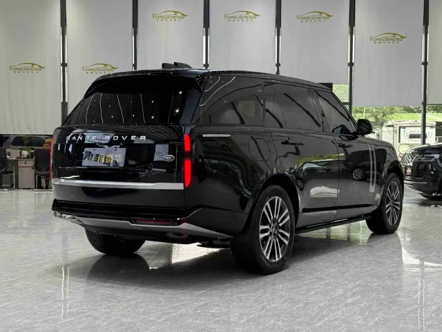 Land Rover Range Rover — Фото автомобиля 2