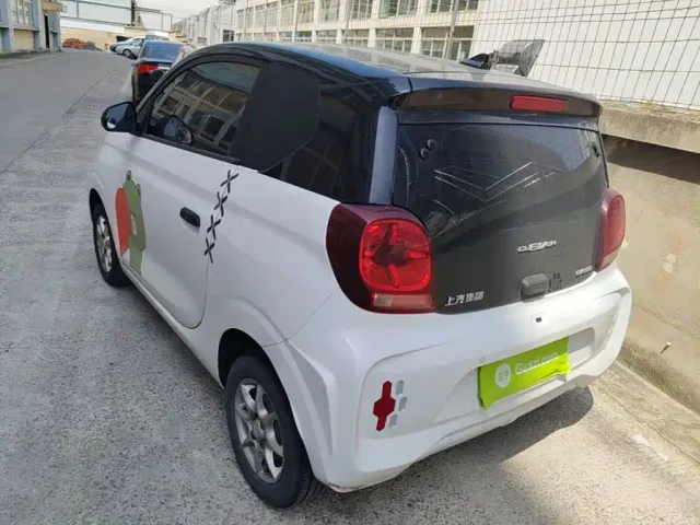 Roewe Clever — Фото автомобиля 22
