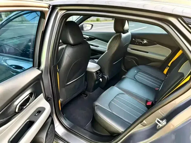 GAC Trumpchi Emkoo — Фото автомобиля 8