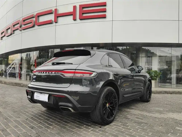 Porsche Macan — Фото автомобиля 14