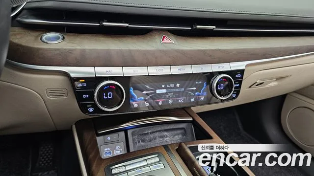 Genesis G80 Бензин 3.5 турбо AWD — Фото автомобиля 16