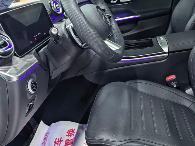 Mercedes-Benz C-Class — Фото автомобиля 4