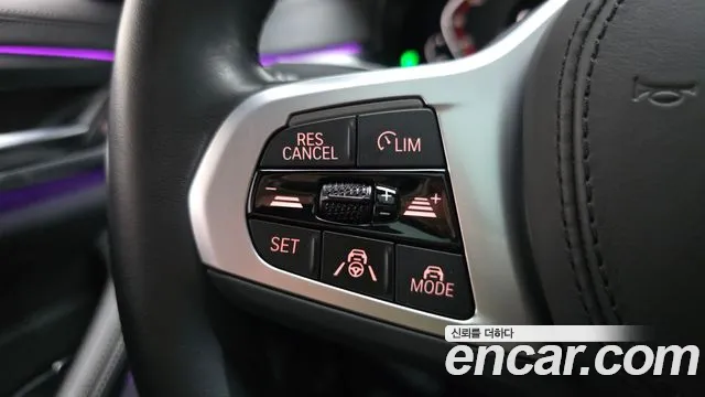 BMW 5-Series — Фото автомобиля 19