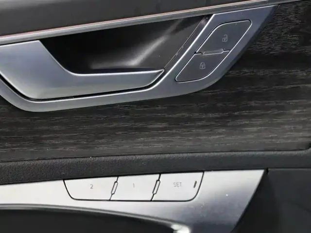Audi A6L — Фото автомобиля 13