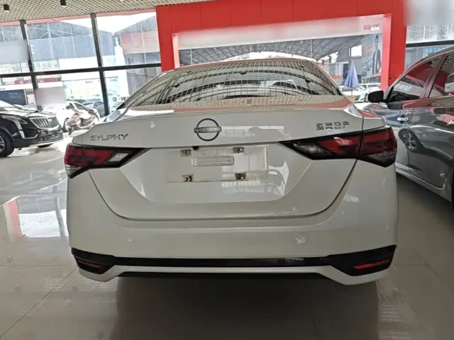 Nissan Sylphy — Фото автомобиля 5